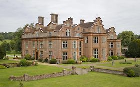 Broome Park Golf And Country Club Hotel